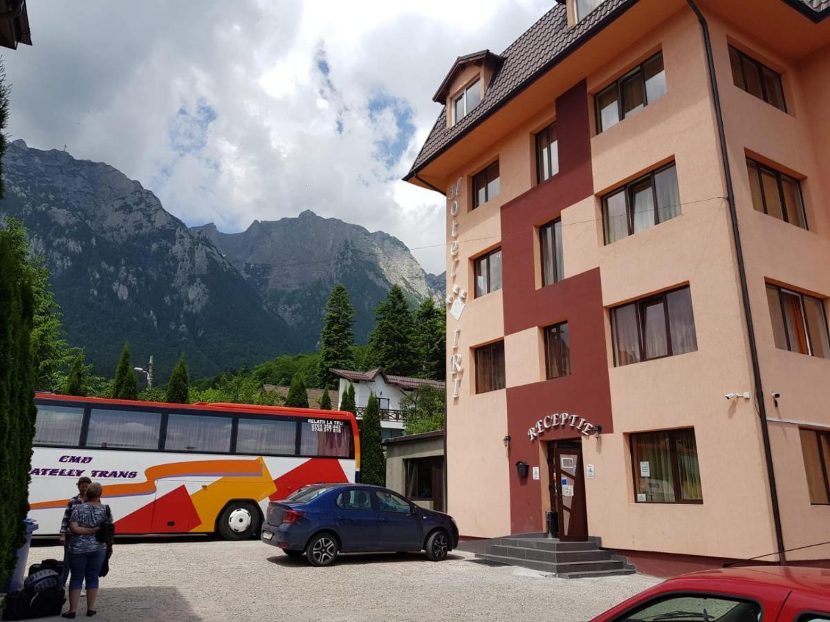 Hotel Iri بوستين المظهر الخارجي الصورة
